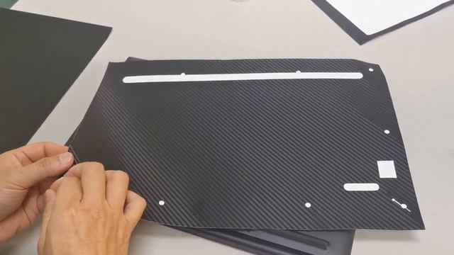 【Ezstick】ASUS Vivobook 17X K3704 K3704VA 搖滾黑 機身貼 螢幕貼 TouchPad貼 施工過程 DIY 筆電包膜