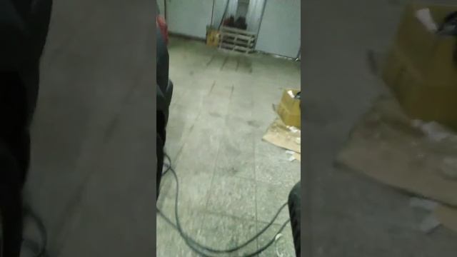Как снять засохшую малярную ленту#как снять скотч без проблем