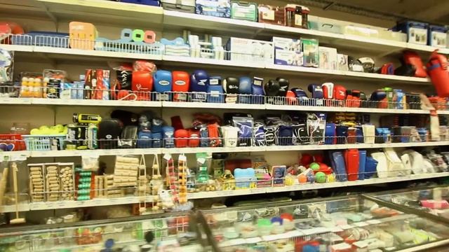 Про спорт. "Спорттовары" в Центральном универмаге. смотреть онлайн