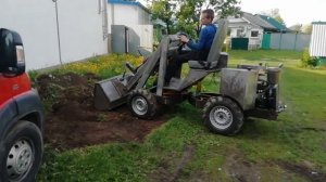 Испытание самодельного мини погрузчика на гидро ходу