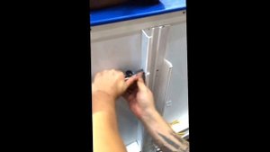 Урок 1. Как правильно резать кабельканал.