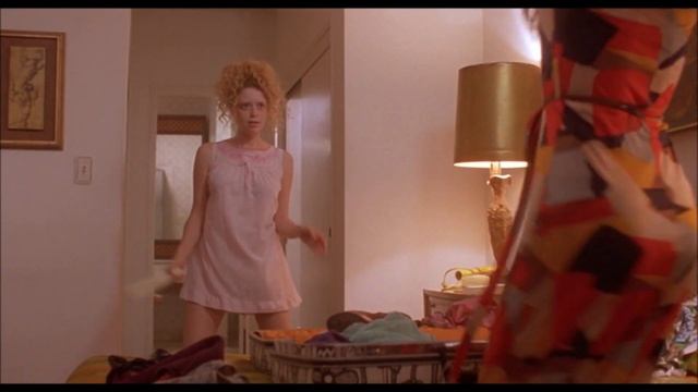 Slums of Beverly Hills (1998) Vibrator Scene смотреть онлайн