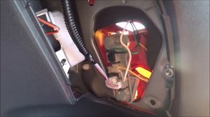 Toyota Yaris Rear Tail Light Bulbs Replacement Tutorial (2005-2013)