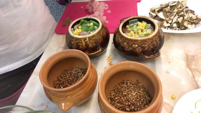 Готовлю в глиняных горшочках гречку и рис с вкусным наполнителем. смотреть онлайн