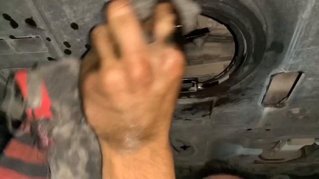 Hyundai Santa Fe III (DM) - How to replace engine oil and filter change 2.2 CRDi 197 hp - DIY смотреть онлайн