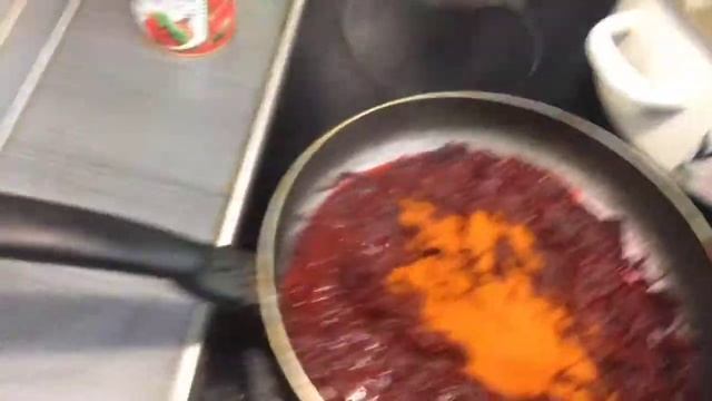 БОРЩ / РЕЦЕПТ ОТ АНДРЕЯ смотреть онлайн