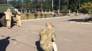 Миття солдата)))ржака до сліз