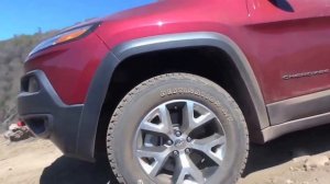 Тест-драйв Jeep Cherokee 2014 на бездорожье