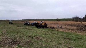 ВЫТАСКИВАЕМ СТАРИКА Т-74 ИЗ БОЛОТА!