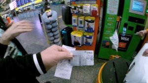 Как упаковать багаж в аэропорту бесплатно?