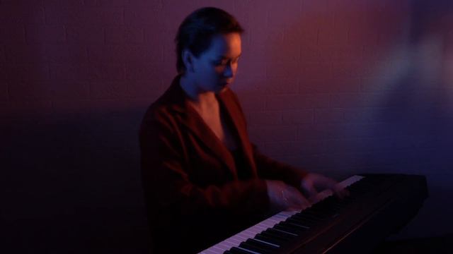 Beethoven "Für Elise" Daria ROYAL' s pianocover / Бетховен "К Элизе" смотреть онлайн