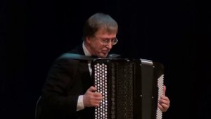 исп В Романько А Пьяццолла  Либертанго 27  12  2013 г  большой зал