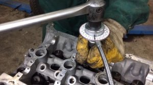 ЗАТЯЖКА ГБЦ. ШКОДА ОКТАВИЯ 1.8 TSI