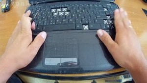 Замена клавиатуры на ноутбуке Asus K50i | + прикол | replacement keyboard on laptop