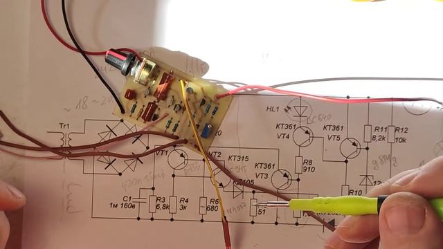 2 серия. Автозарядное 12в. на симисторе с индикацией заряда и всевозможными защитами.Делаем сами. смотреть онлайн