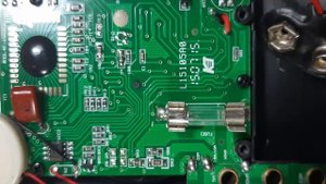 РЕМОНТ МУЛЬТИМЕТРА  DT832