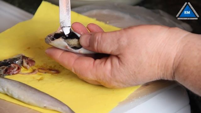 Как чистить мойву для жарки смотреть онлайн