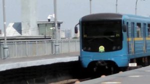Реальные составы метро Киев