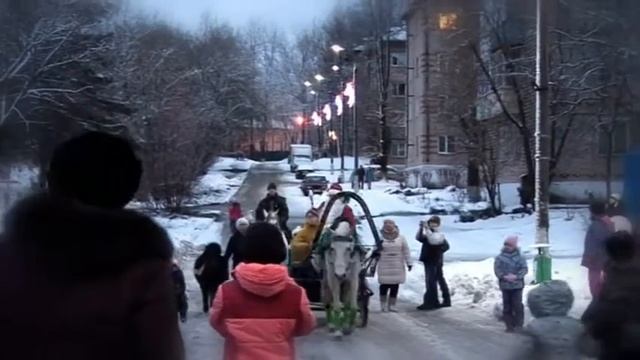 Зажжение елочки на п. Реммаш 2014 г смотреть онлайн