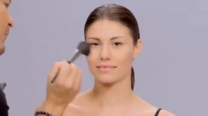 Кисти  Видеоурок по макияжу от Луиса Каско