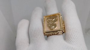 Золотая печатка с божьей матерью 41 грамм