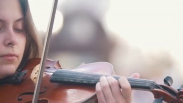 Песня берет за душу,МУЗЫКА СТАРЕНЬКОЙ СКРИПКИ смотреть онлайн