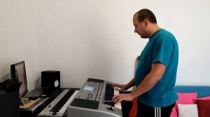 KORG PA80