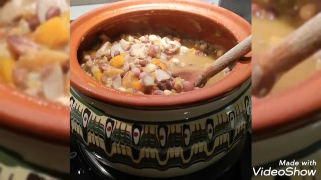 Осенний суп. Zuppa dautunno. Zuppa con fagioli castagne e funghi porcini.