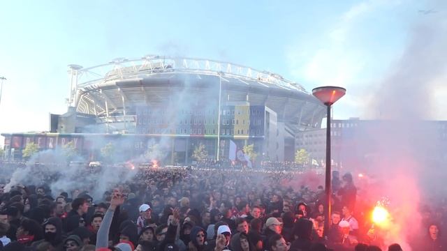 ENTRADA AJAX AMSTERDAM : Voor Ajax Amsterdam