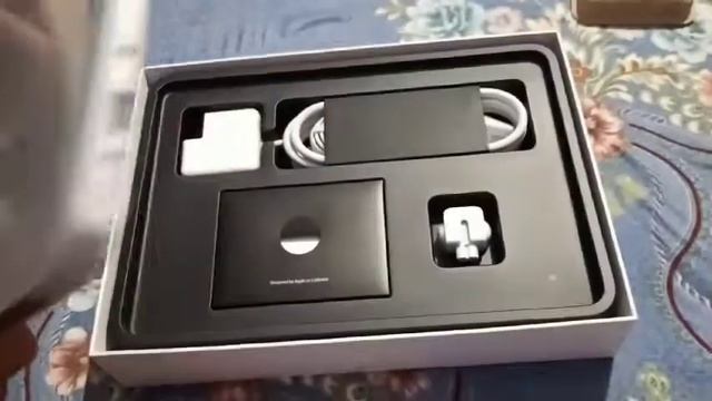 Apple MacBook Air 2017 Unboxing | My 1st Apple MacBook Laptop ... смотреть онлайн