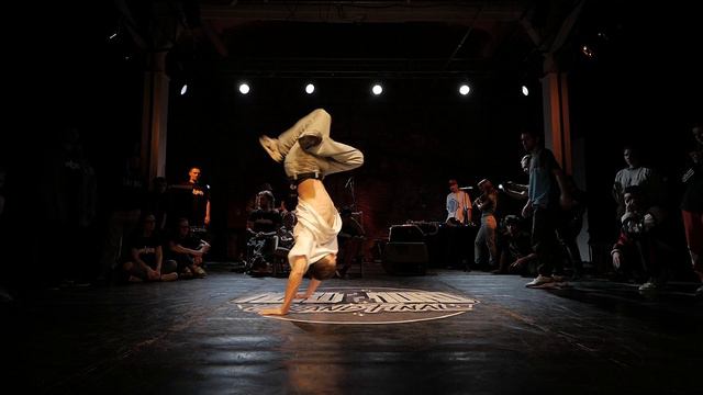 Cooper vs Slav - 1x1 - FINAL - NORD2NORD - SPB - 06.05.18 - #bboy #bgirl #breakdance смотреть онлайн