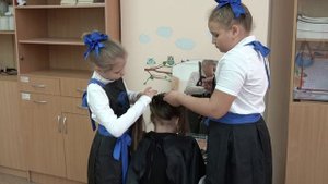 Мастерята_парикмахерское_искусство_Дедова, Ефименко_мастер_3 (1).mp4