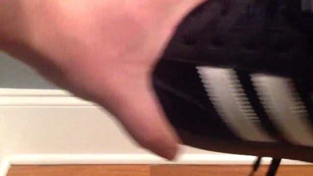 How to remove arch supports from Adidas Samba Classic shoes смотреть онлайн