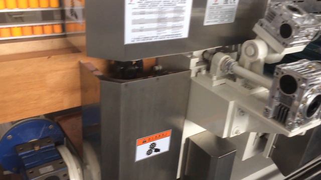 Видео работы 11-и шпиндельного фацетного станка смотреть онлайн