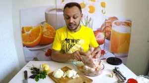 Курица в духовке запеченная целиком простой рецепт на ужин и обед!