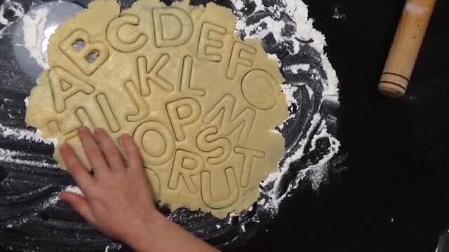 Буквы печенье ABCD готовим съедобные буквы английского алфавита