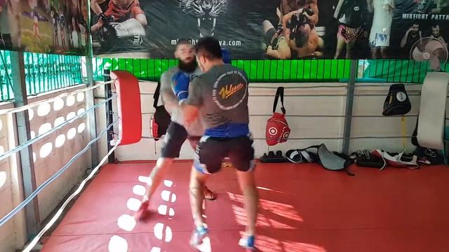Ринг/ MIXFIGHT PATTAYA смотреть онлайн