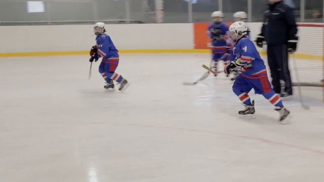 Упражнения на льду для групп начальной подготовки. Спб 15.01.16 смотреть онлайн