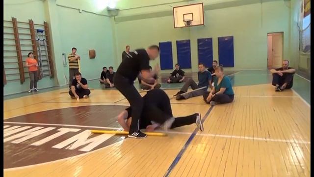 Нож на нож Нож против палки на скорости Система русского боевого искусства Стиль Соловьева