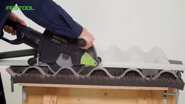 Festool TV Folge 131: Zuschnitt von Wellprofilplatten mit dem DSC-AG 230 смотреть онлайн