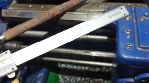 сверление прута длиной 50 сантиметров.