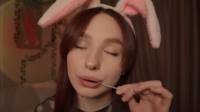 АСМР МАКИЯЖ СЛЮНКОЙ | ASMR SPIT PAINTING