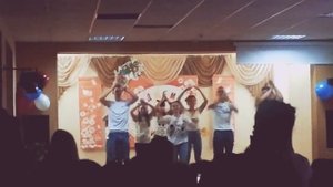 крутой танец под песню "Белок ты менял"