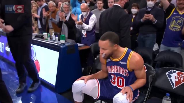 STEPHEN CURRY BREAKS THE ALL-TIME 3 POINT RECORD! ? смотреть онлайн