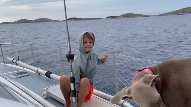 Episode 135 - Troubles at anchor, run in with a Super Yacht in the Kornati Islands, Croatia. смотреть онлайн