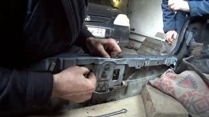 Замена замка багажника NISSAN sanny 2003 гв. Trunk lock replacement!