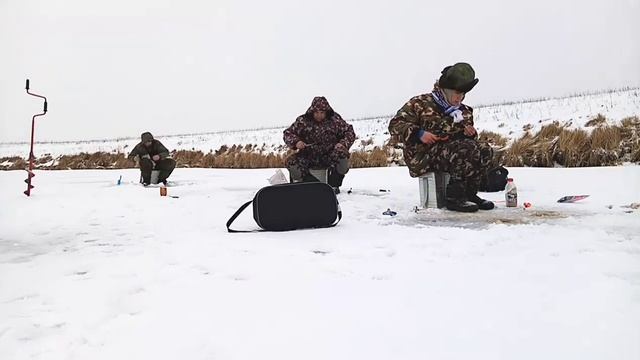 Бешенная зимняя красноперка. смотреть онлайн