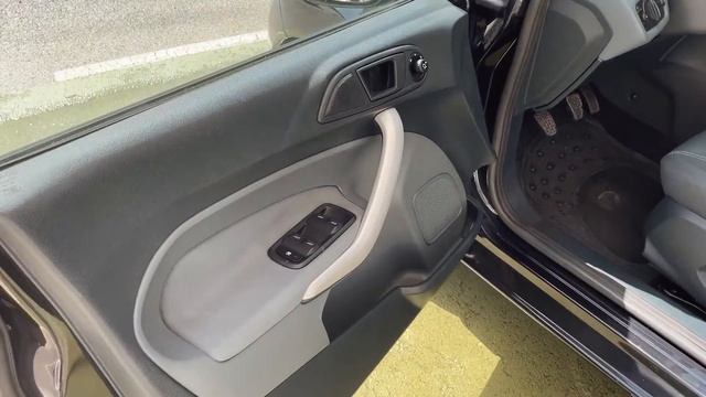 Ford Fiesta Titanium 2009 - [Investment your Car Portugal] смотреть онлайн