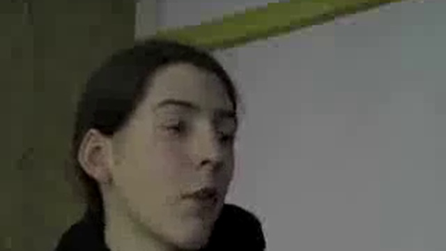 Немецкие подростки разговаривают про город