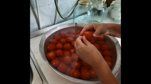 Помидоры  без уксуса и кожуры на зиму